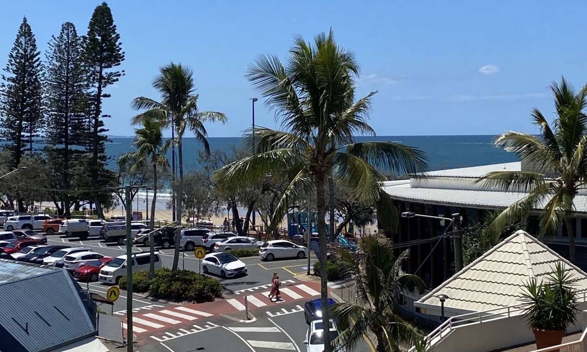Mooloolaba Apartment | Mooloolaba Beachfront Apartment