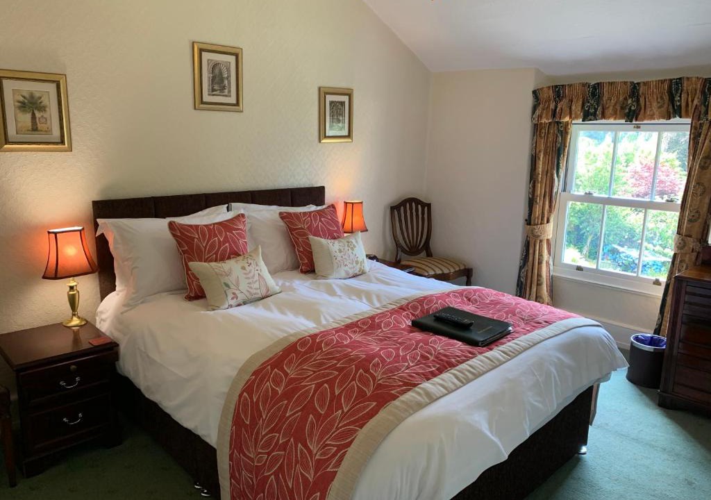 Windermere House | The Willowsmere (Adults Only)