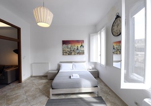 2 bedroom(s) House near Roma in Rome