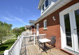 Ambassador B&B Guest Home by Elevate Rooms in Stratford
