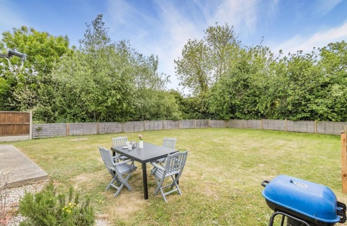 Stowmarket Cottage | 3 Bed in Stowupland (oc-p32216)