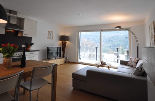 Engadin Scoul Apartment | Allegra and welcome to the Rachögna vacation apartment