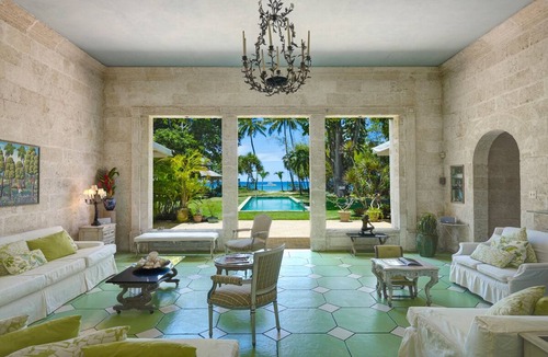 Little Battaleys Villa | Beachfront Bliss Getaway - Nelson Gay (5 bed)