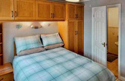 Potter Brompton House | Brompton Lodge