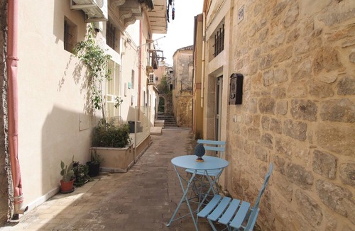 Modica House | "Casa Mura di Pietra" Townhouse, Modica's Historic City Center