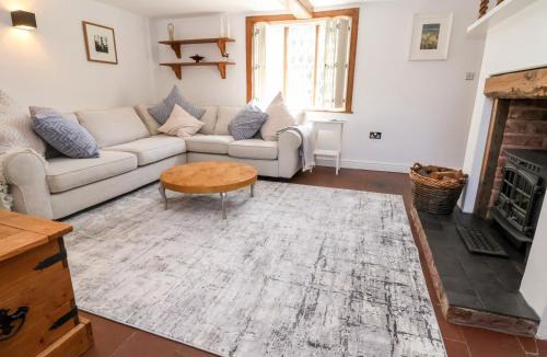 Dodleston House | Jasmine Cottage