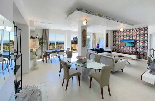Taormina Apartment | Luxury apartment in Taormina with private swimming pool and private parking