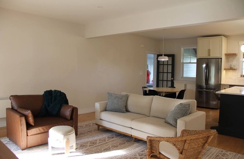 Anne's Land House | Peaceful New Glasgow Farmhouse, near Golf Courses & Beaches