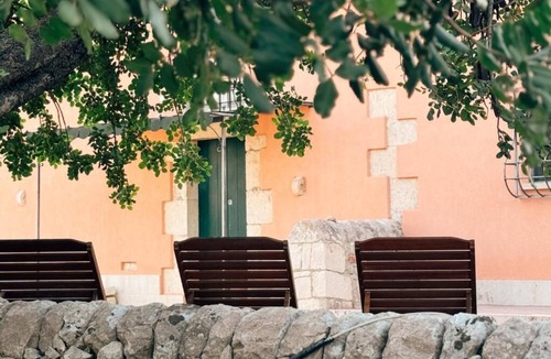 Modica Villa | Rosada Country House. Family Villa with garden