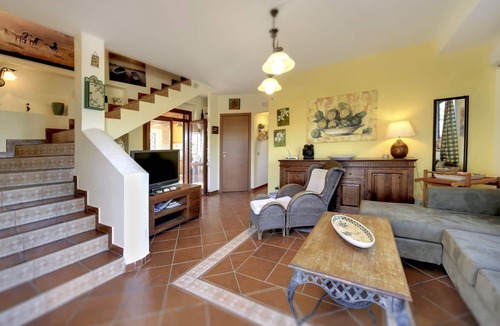 Marina di Ragusa Villa | Stunning private villa for 8 people with private pool, A/C, WIFI and TV