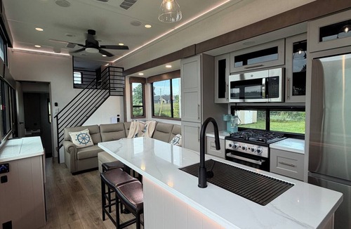 NorthPort House | The Coastal Caravan