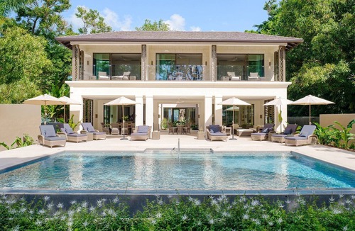Weston Villa | The Perfect Beachfront Escape - Sea Grove House