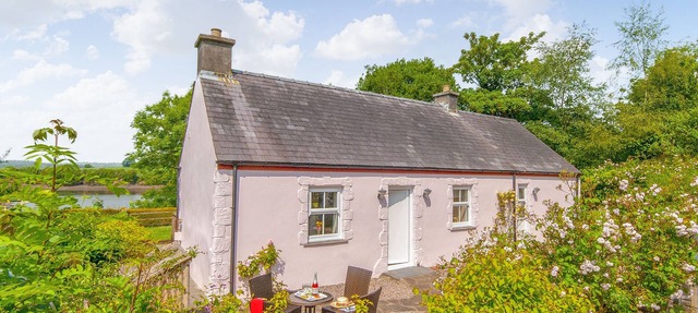 2 bedroom accommodation in Landshipping, near Narberth in Narberth