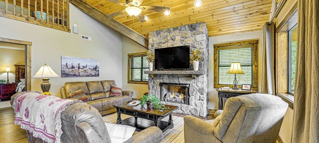 28 Acres: Home w/Barn & Fire Pit Near Franklin! in Otto