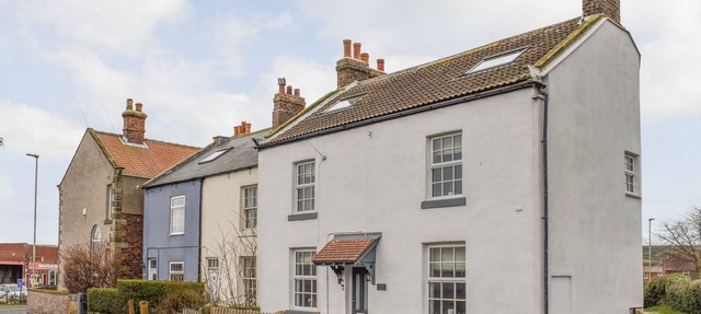 4 bedroom accommodation in Hinderwell in Hinderwell