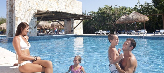 ALL INCLUSIVE 5 star resort, with VIP benefits, near Playa Del Carmen & Tulum in Akumal