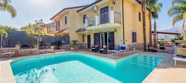 Amazing home in Trappitello in Trappitello