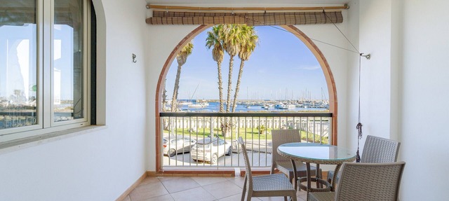 Apartment 'Marzamemi Porto' with Sea View, Wi-Fi and Air Conditioning in Marzamemi