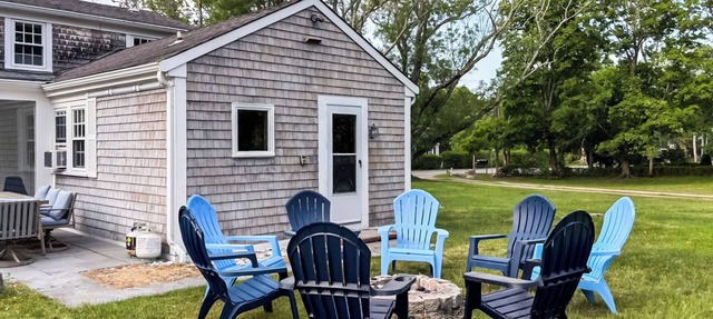 Barnstable, Relaxing, Great Location, Clean! in Barnstable