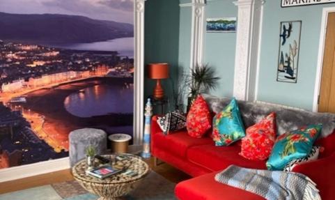 Beachfront Boutique Seafront APARTMENT in Aberystwyth