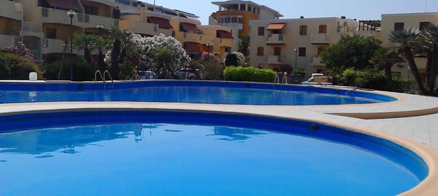 Beachfront with pool Eucalyptus garden in Alghero
