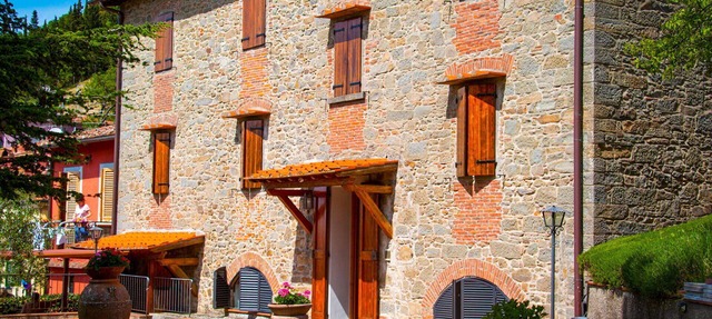 Beautiful apartment with WIFI, A/C, TV, terrace and panoramic view, close to Greve In Chianti in San Polo In Chianti