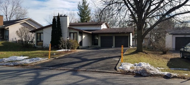 Bright, clean, comfortable, well maintained home in Ottawa