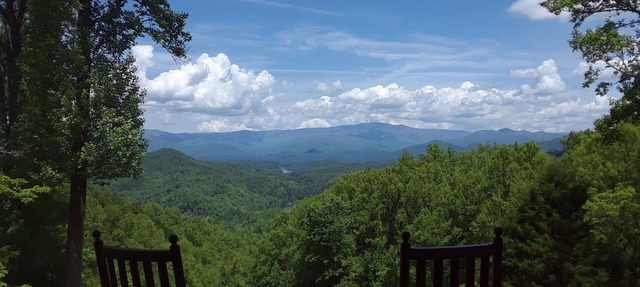 Bryson City Mountain Top Experience with stupendous view in Bryson City