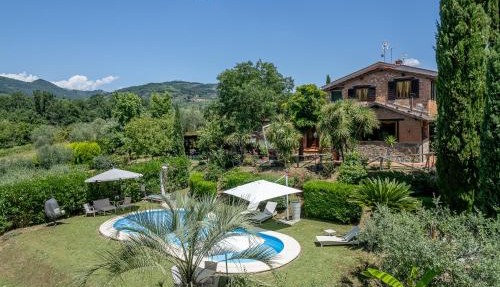 Casa Valentina, Private Pool, Wifi, Ac, Montacatini in Massa e Cozzile