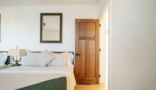 Charming Farmhouse near Bird in Hand in Lancaster