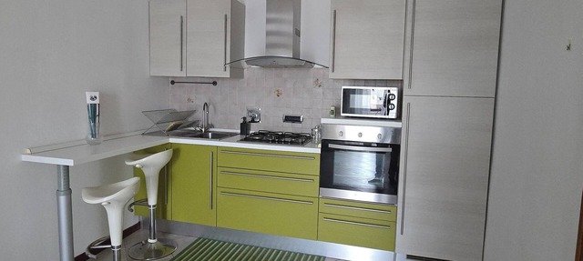 City center apartment near many amenities Katalin House in Livorno