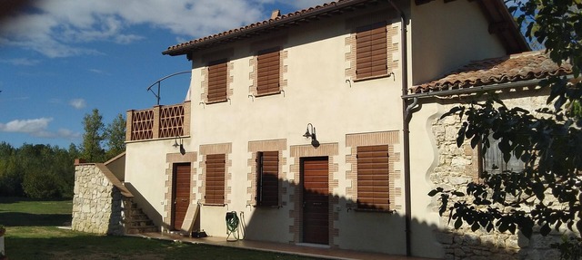 Cozy mini-apartment nestled in the green Umbrian countryside in Umbria