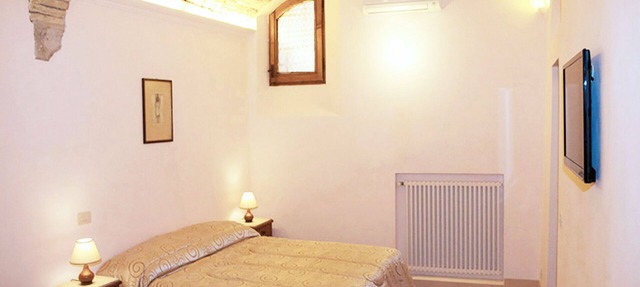 Cozy Navona Square apartment (Multiple rentals available) in Roma