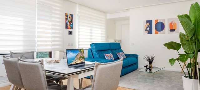De Vivo Realty - Relais Regina Vittoria in Vico Equense