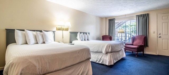 Double room - 2 double beds in OGUNQUIT