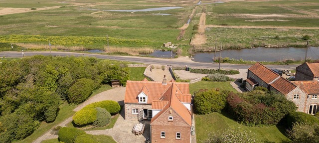 Drift Cottage, Salthouse, Norfolk in Salthouse