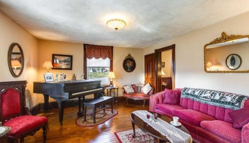 Fall Foliage Getaway: Pocono Home by Lehigh Gorge in White Haven