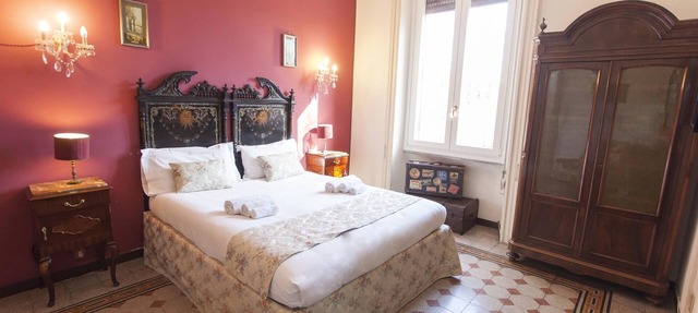 * FAMILY APARTMENT IN TRASTEVERE * 220sqm -6 bedrooms in the center of ROME! in Roma
