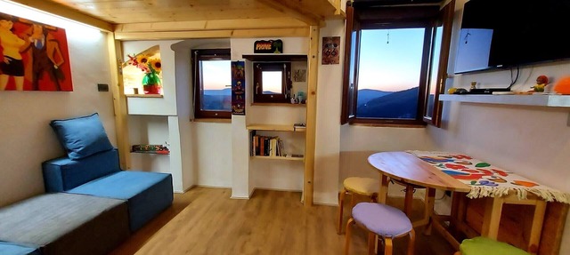 FANTASTIC STUDIO APARTMENT WITH BREATHTAKING VIEWS in amelia