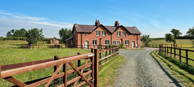Fox and Hare in Shrawardine