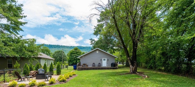 Free Ruby Falls Ticket & More -Fenced yard-Dogs -1 mile The Venue-10 min to Chattanooga-Lookout Mtn in Chattanooga