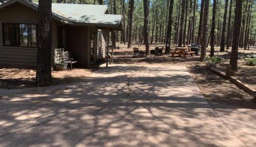 Grand Canyon Cottage at Historic Wrigley Ranch with Horseback Riding & Hiking in Parks