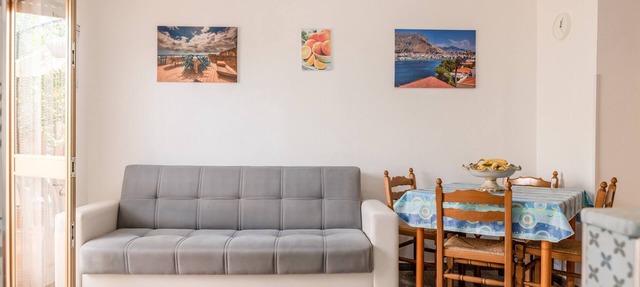 Holiday Home 'Monolocale Arredato - Le Terrazze' with Sea View, Wi-Fi and Air Conditioning in Ribera