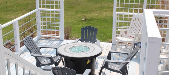 House with multi-level deck and water views in Bouctouche in Bouctouche