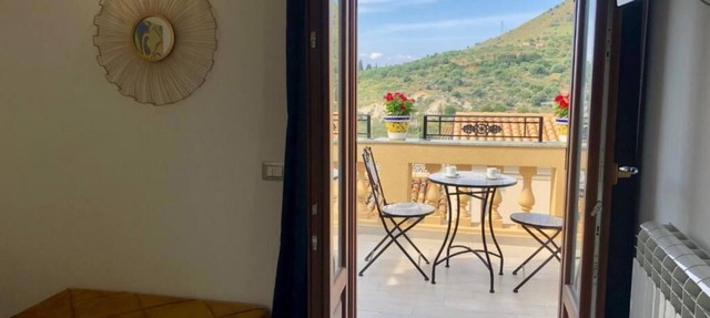 I Mori Holiday Rooms in Lascari