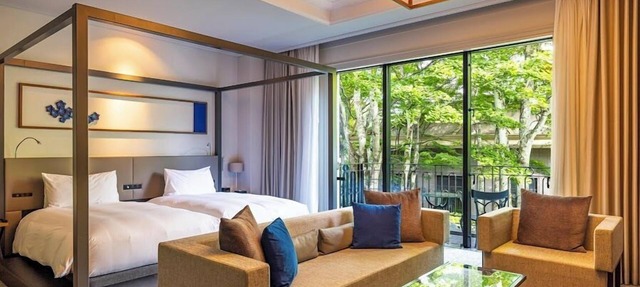 Kyukaruizawa Kikyo, Curio Collection by Hilton in Karuizawa