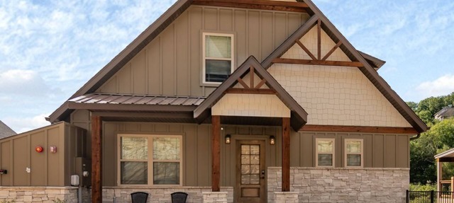Lake Views, Indoor/Outdoor Pools, FirePit in Branson
