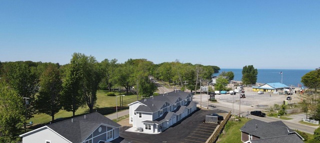 Lakeside Bliss- Close to Highmark Stadium, home of the Bills! in Angola