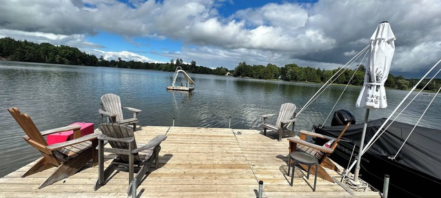 Lakeside Bliss Tait Lake – Cozy 3 Bed Cottage with Hot Tub & Private Waterfront! in Bancroft