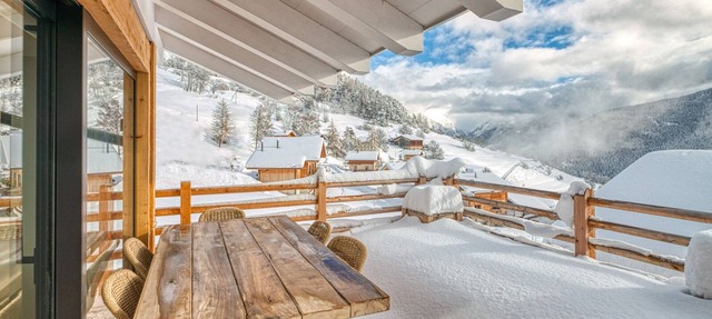 LUXURIOUS 3 BR COTTAGE IN LE LEVRON in Val de Bagnes